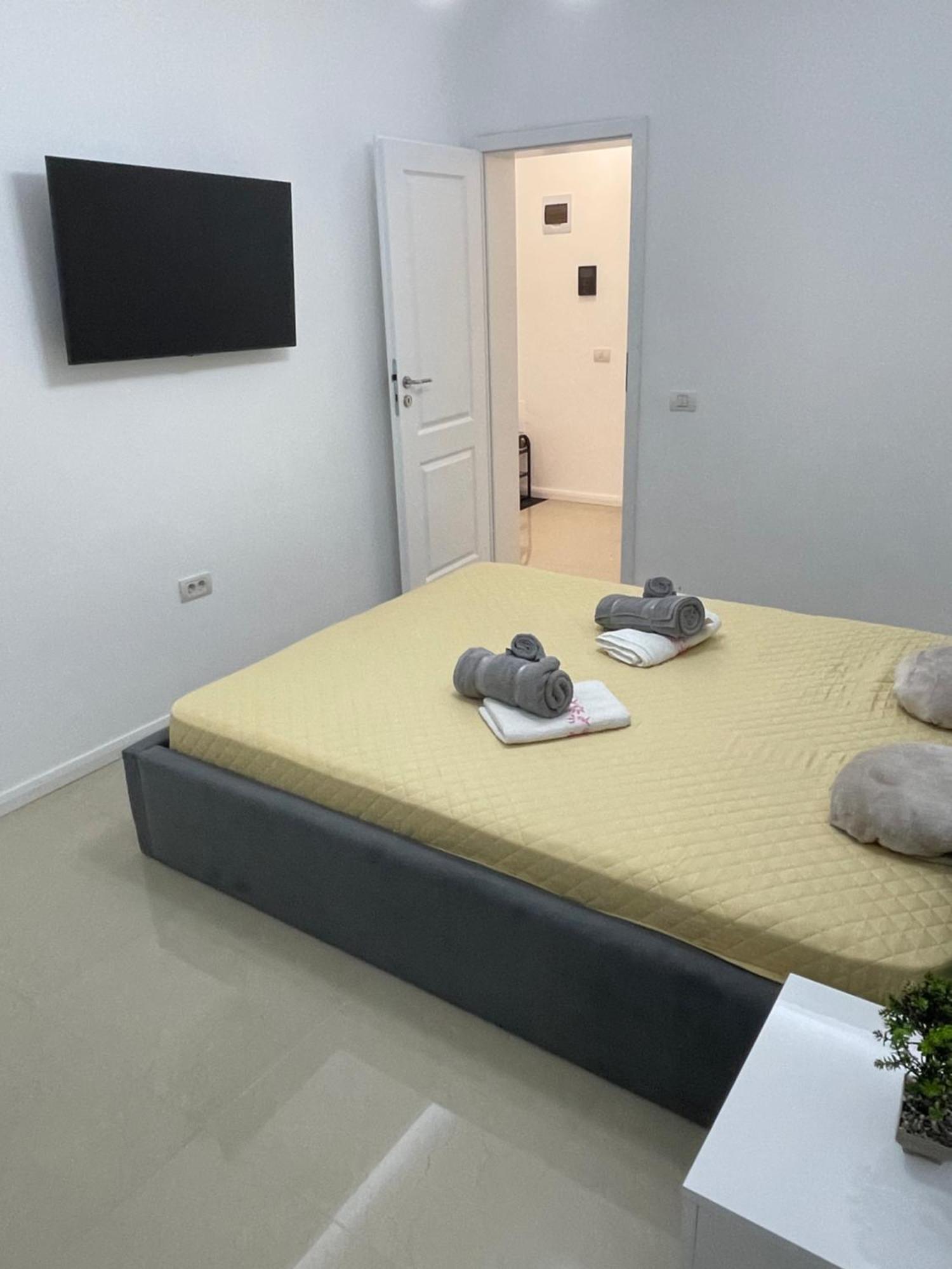 Zigzag Resident Lägenhet Năvodari Exteriör bild